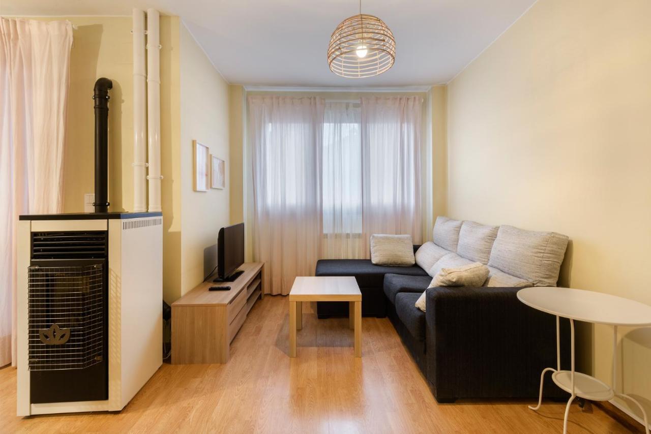 Casa Con Jardin En Hecho 빌라 외부 사진